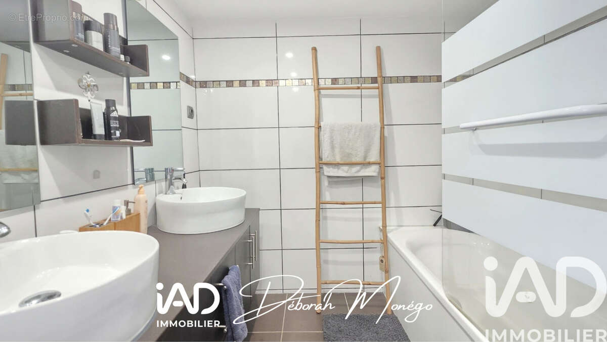 Photo 8 - Maison à EPONE