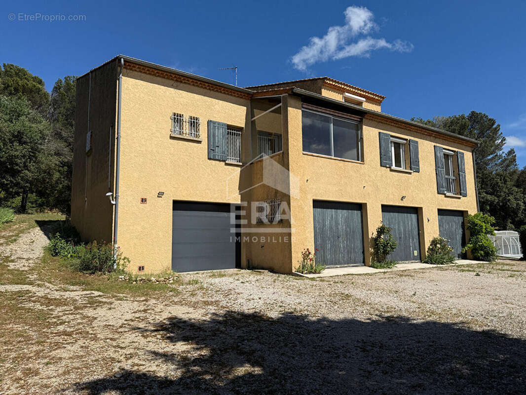 Maison 200m² à châteauneuf-de-gadagne - photo 4