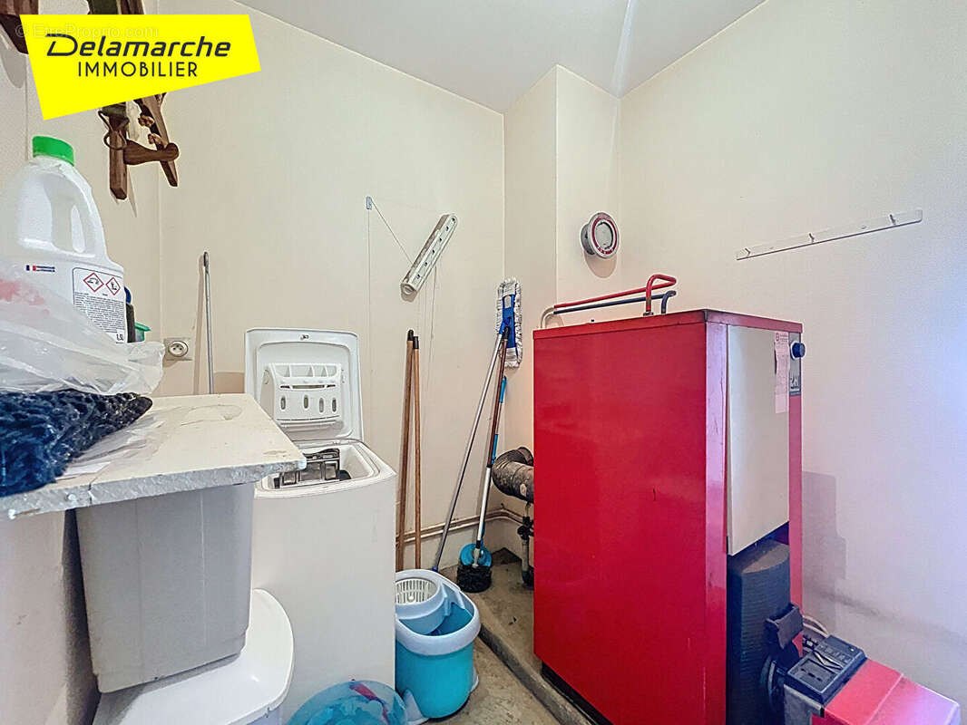 Maison à SAINT-HILAIRE-DU-HARCOUET