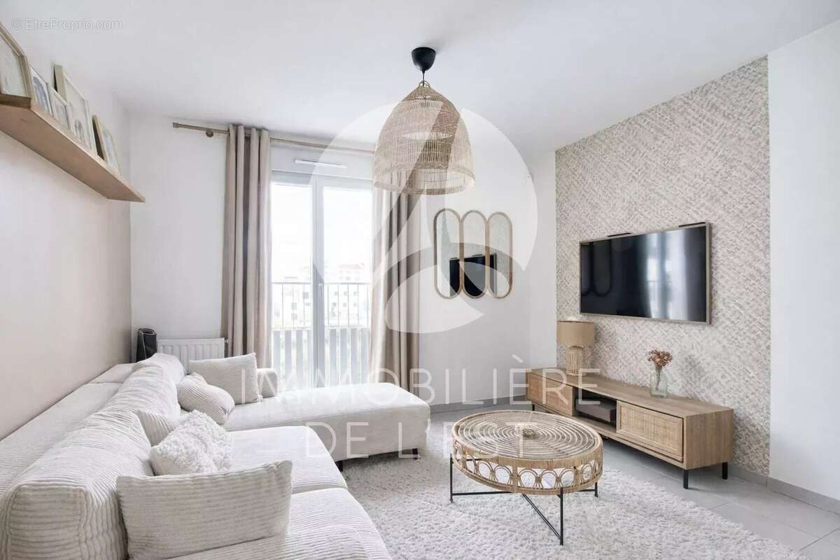 Appartement à LYON-8E