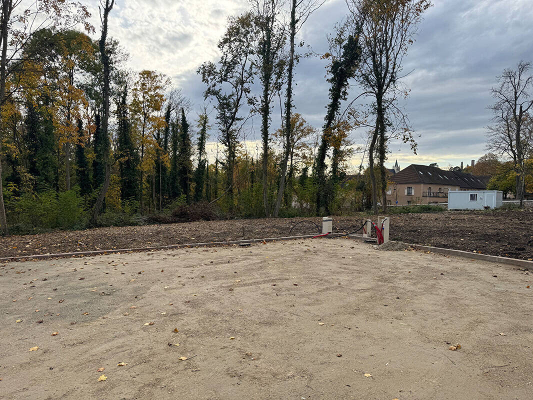 Terrain à MONTFORT-L&#039;AMAURY