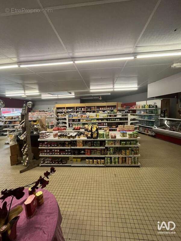 Photo 3 - Commerce à MOREAC