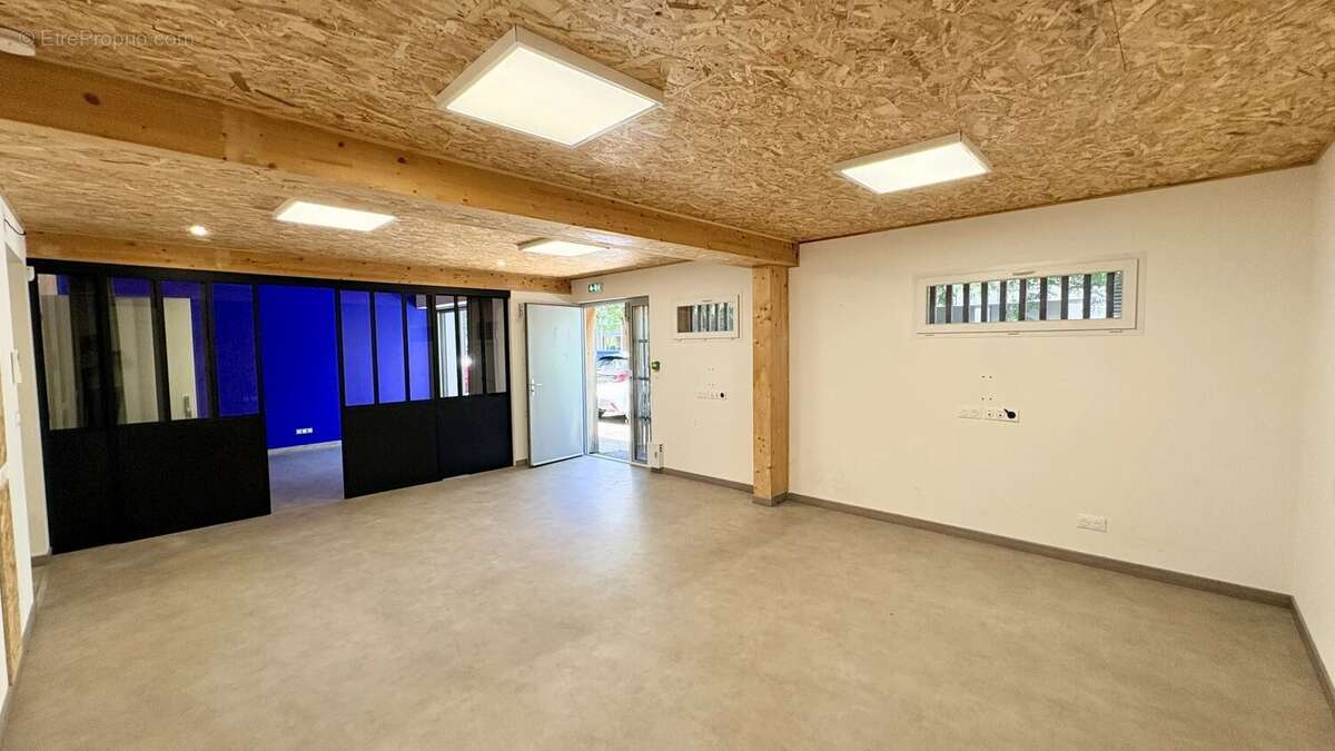 Local commercial à vendre avec BEL AIR - photo 5
