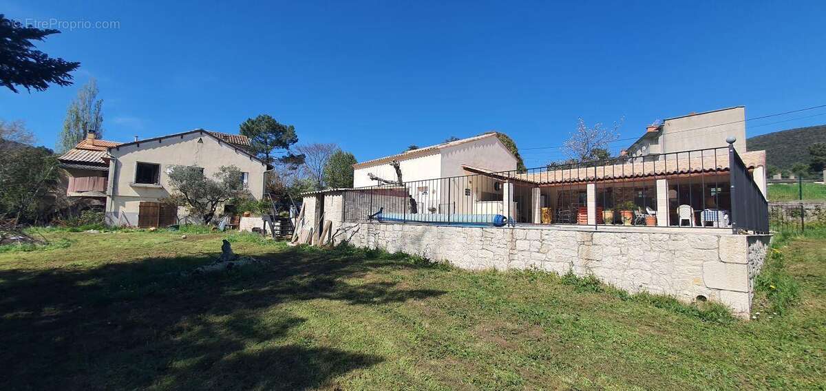 Maison à SAINT-FLORENT-SUR-AUZONNET