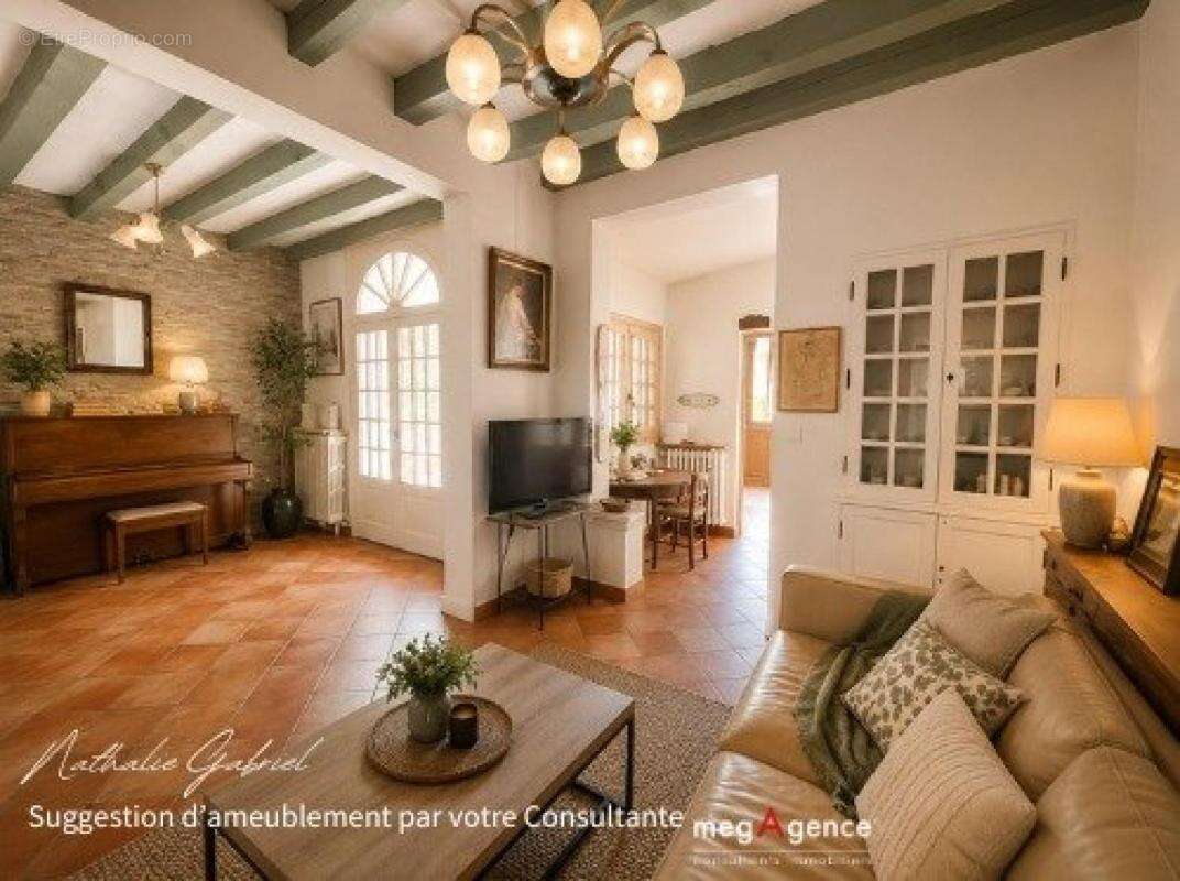 Maison à LES PONTS-DE-CE
