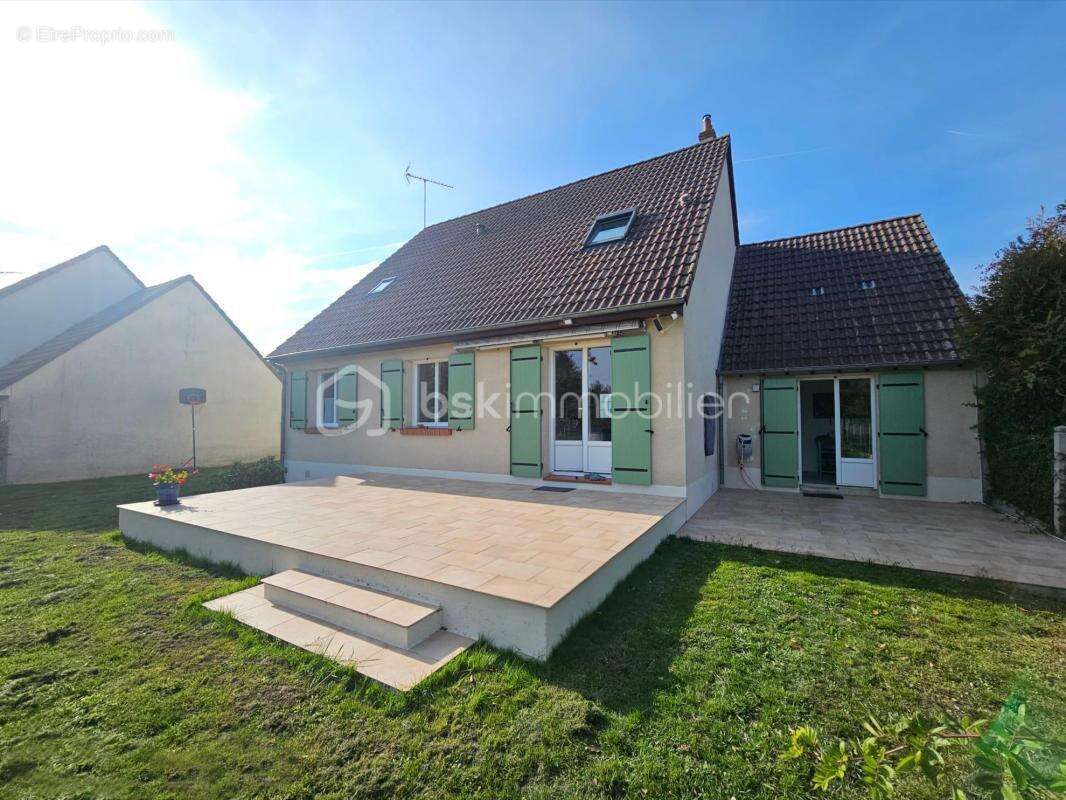 Maison à SULLY-SUR-LOIRE