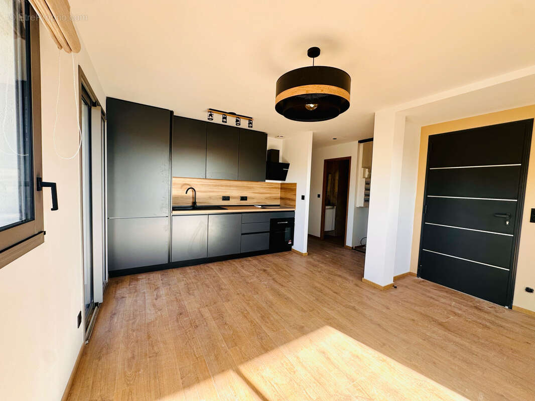 Appartement à VENCE