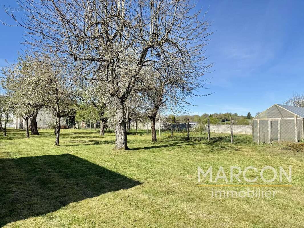 Maison à BENEVENT-L&#039;ABBAYE