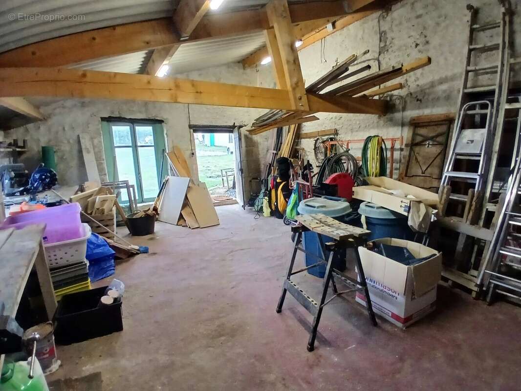 Deux maisons pittoresques en pierre situés à la campagne - photo 14