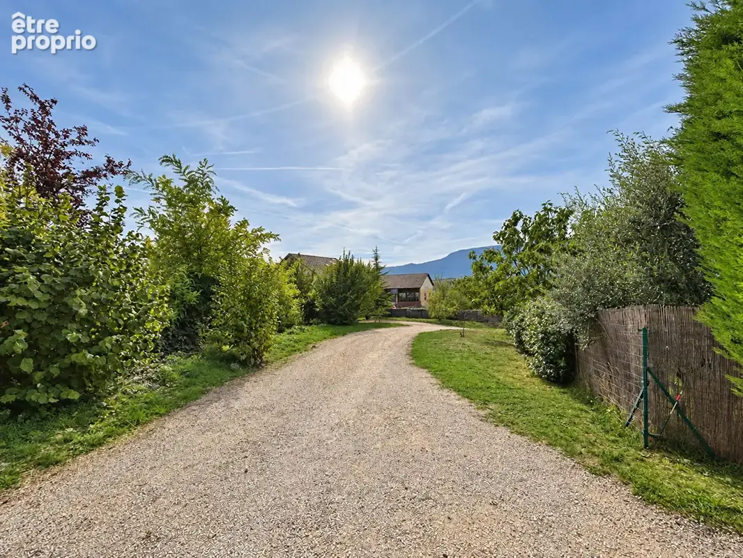 Maison récente de plain-pied - 94 m²  - Méry - photo 14