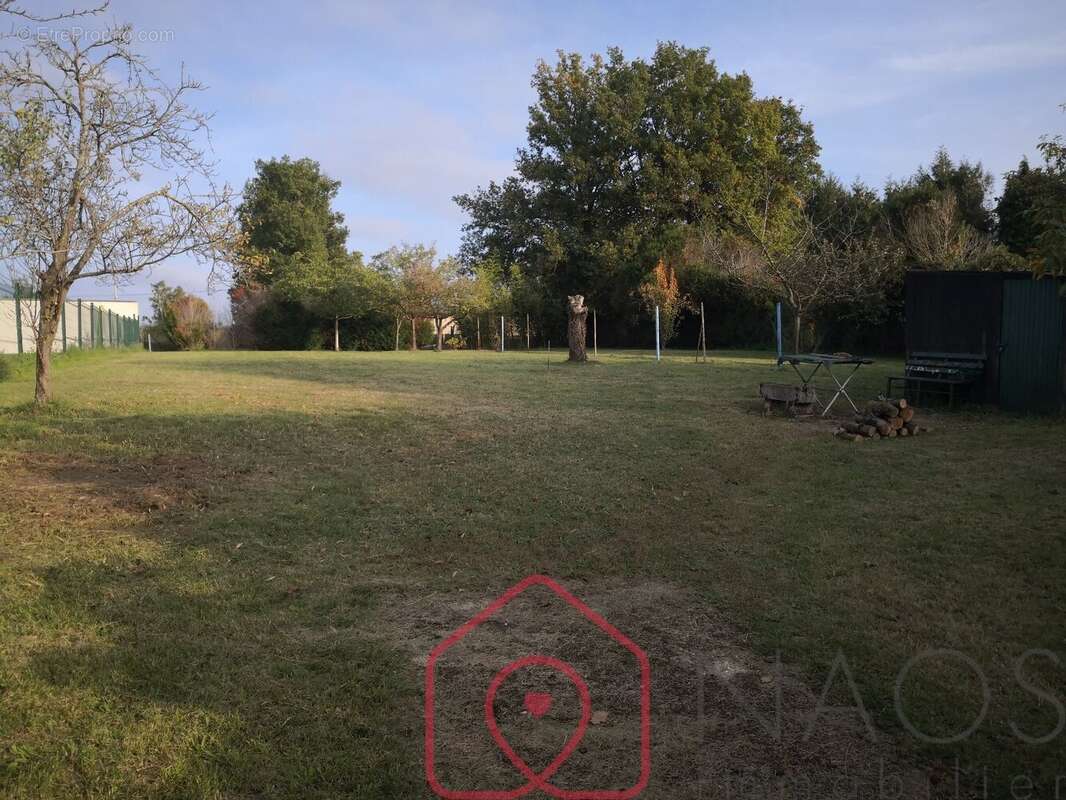 Terrain à MONTARGIS