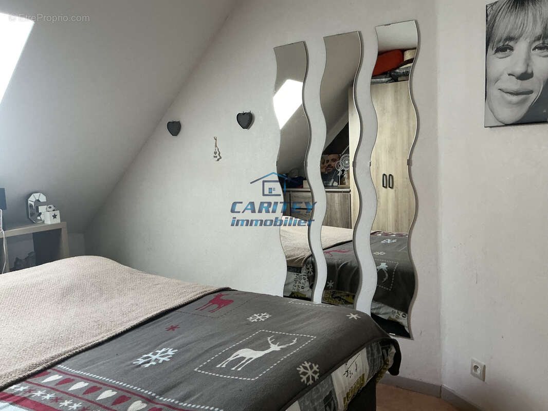 Domaine compose d'une maison d'habitation, 3 appartements, dependance, sur terrain de 38690m2 - photo 14