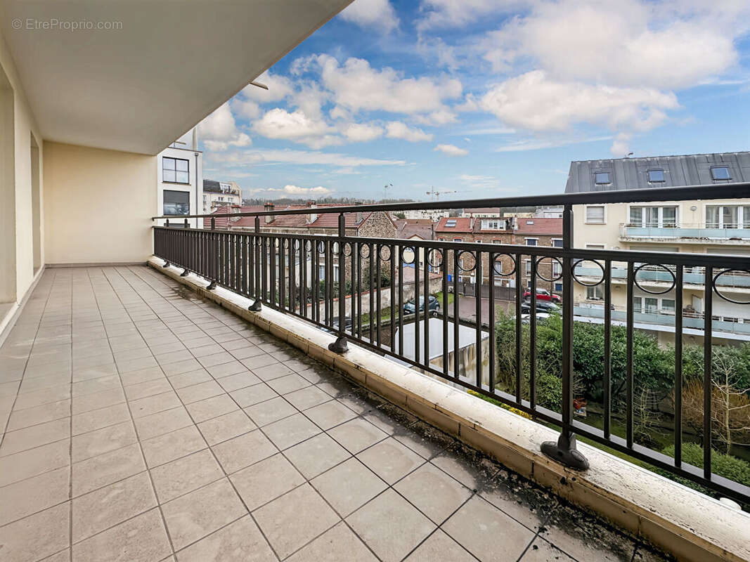 Appartement à ROSNY-SOUS-BOIS