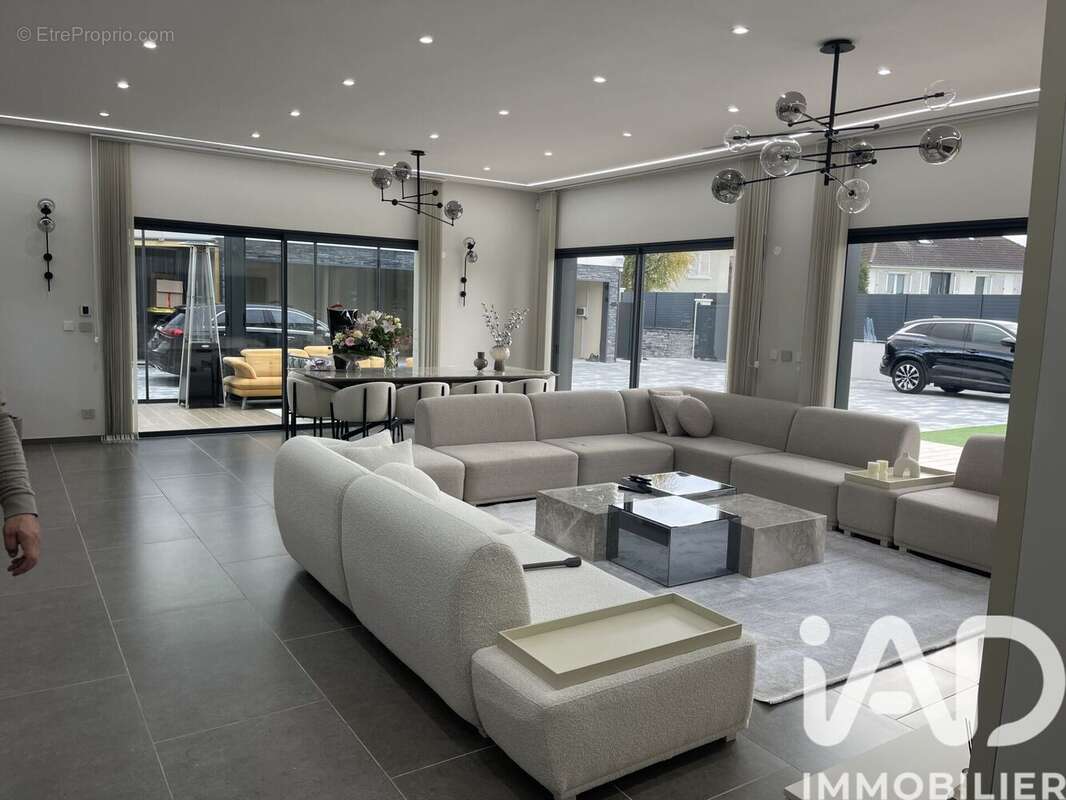 Photo 8 - Maison à SENS