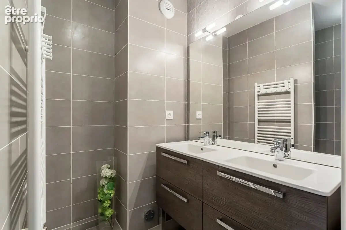 Exclusivité - Appartement T5 119m2 et Rooftop - Lyon 9 - photo 8