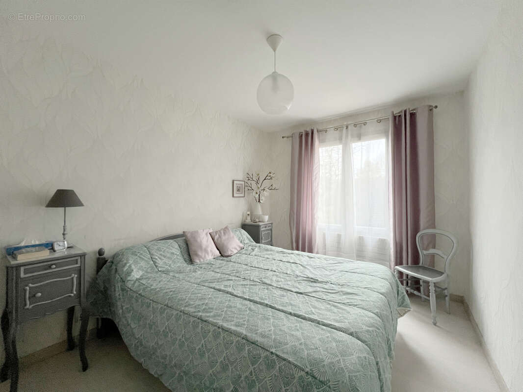 Maison à MARLY-LA-VILLE