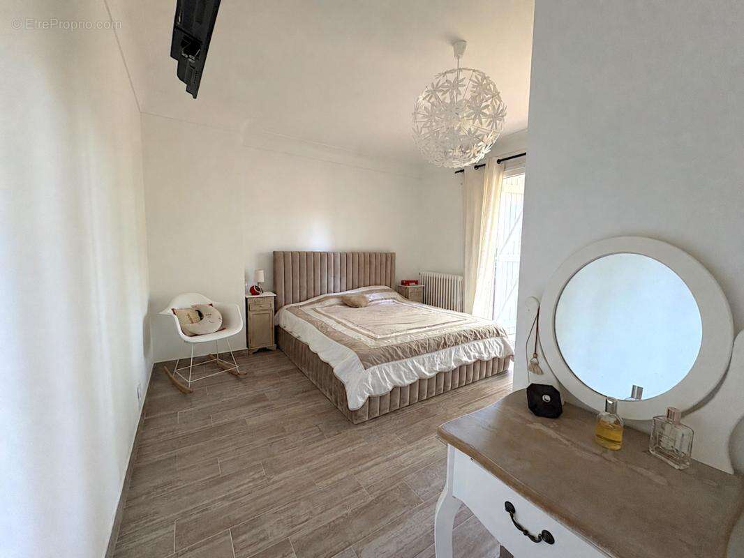 Maison à vendre 6 pièces 235m2 avec dépendance Proche MONT-DE-MARSAN (40) - photo 10