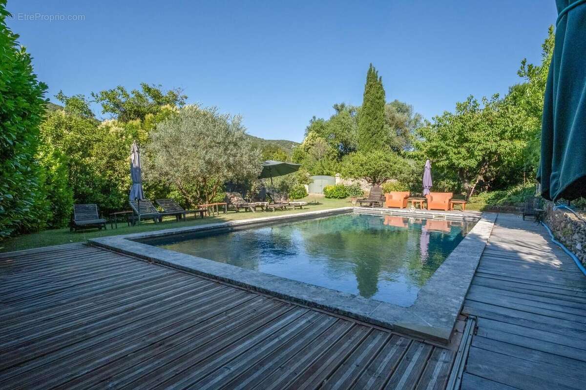 Photo 4 - Maison à GOUDARGUES