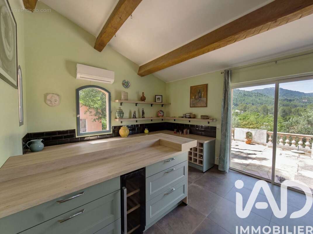 Photo 5 - Maison à SOLLIES-TOUCAS