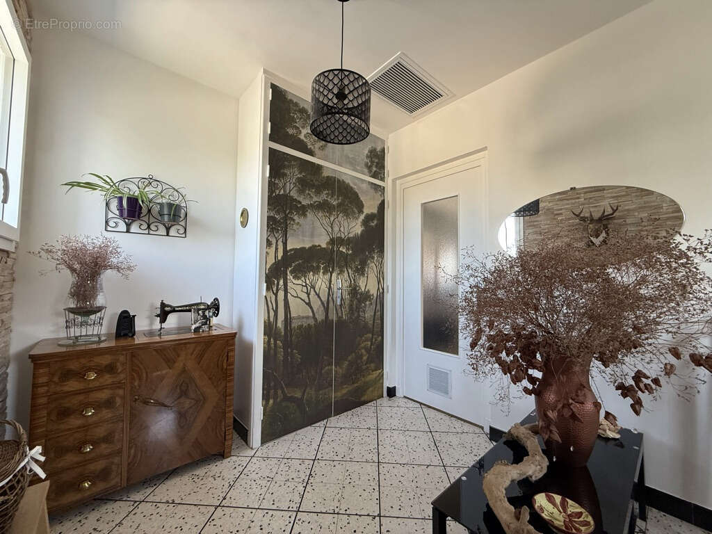 Maison de 205m2 avec jardin à Guilherand-Granges - photo 23