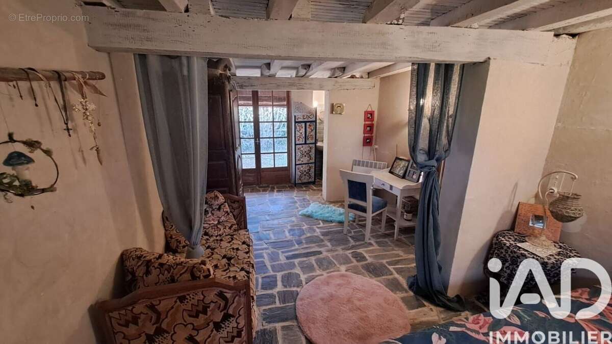 Photo 2 - Maison à CHAMBOULIVE