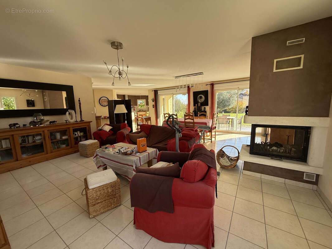 Maison à CHONAS-L&#039;AMBALLAN