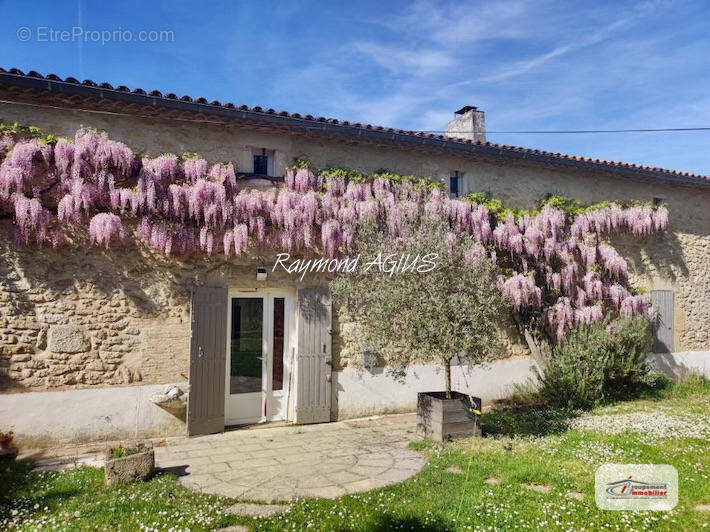 Maison à PELLEGRUE