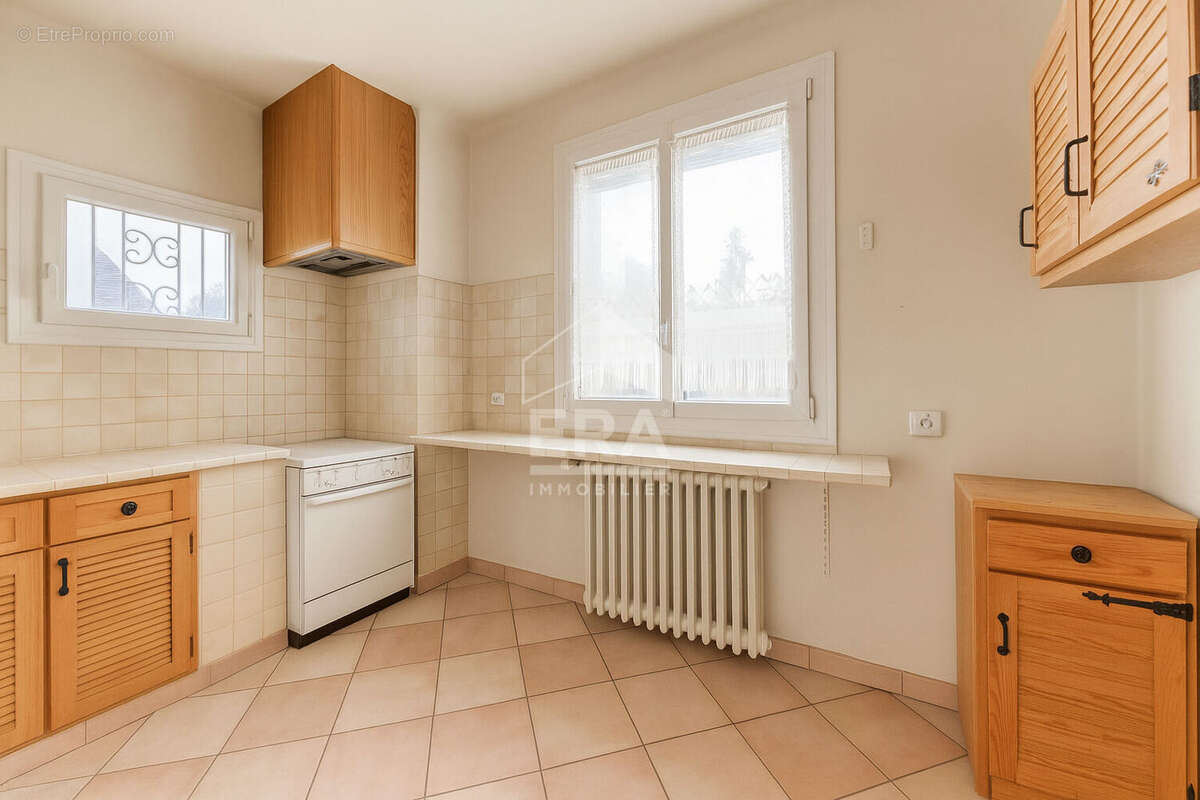 Maison à PONTAULT-COMBAULT