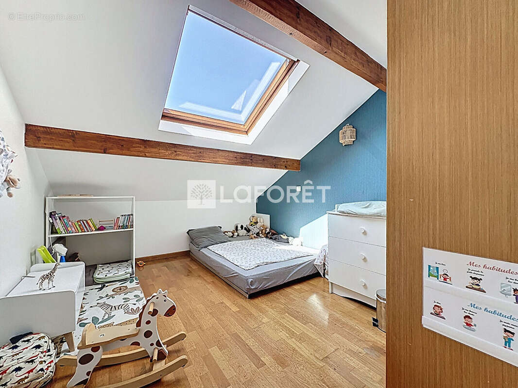 Maison à CHAMPIGNY-SUR-MARNE