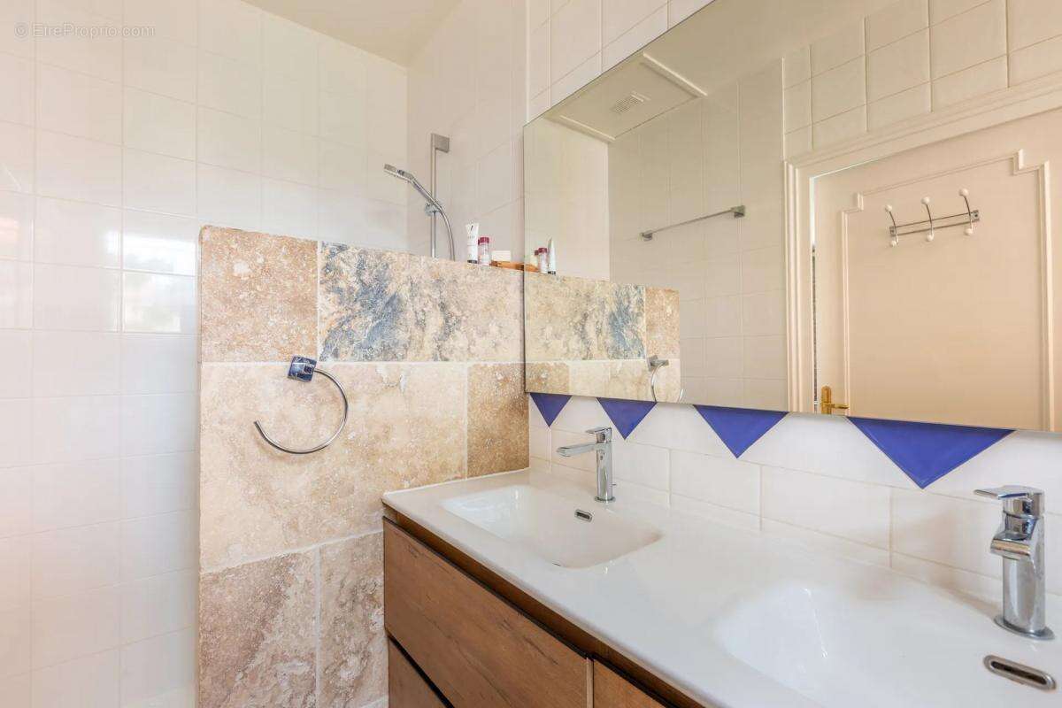 Maison à VILLEFRANCHE-SUR-SAONE