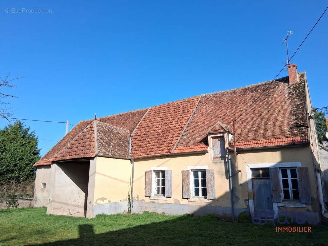 Maison à COUST