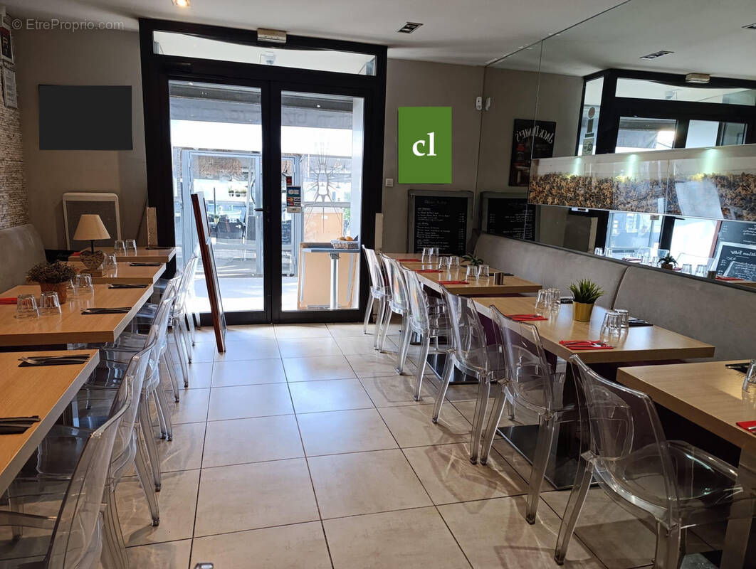 Commerce à MARSEILLE-5E