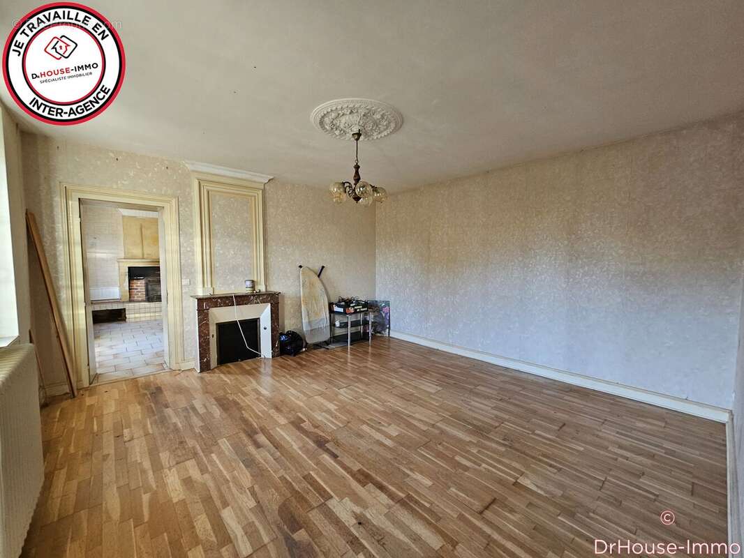 Maison 150 m² à Laruscade  - photo 4