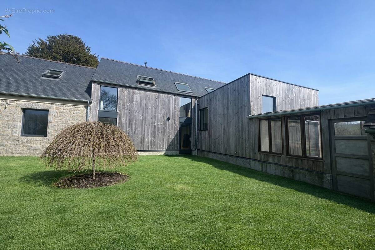 Maison 145 m² à Louargat  - photo 1