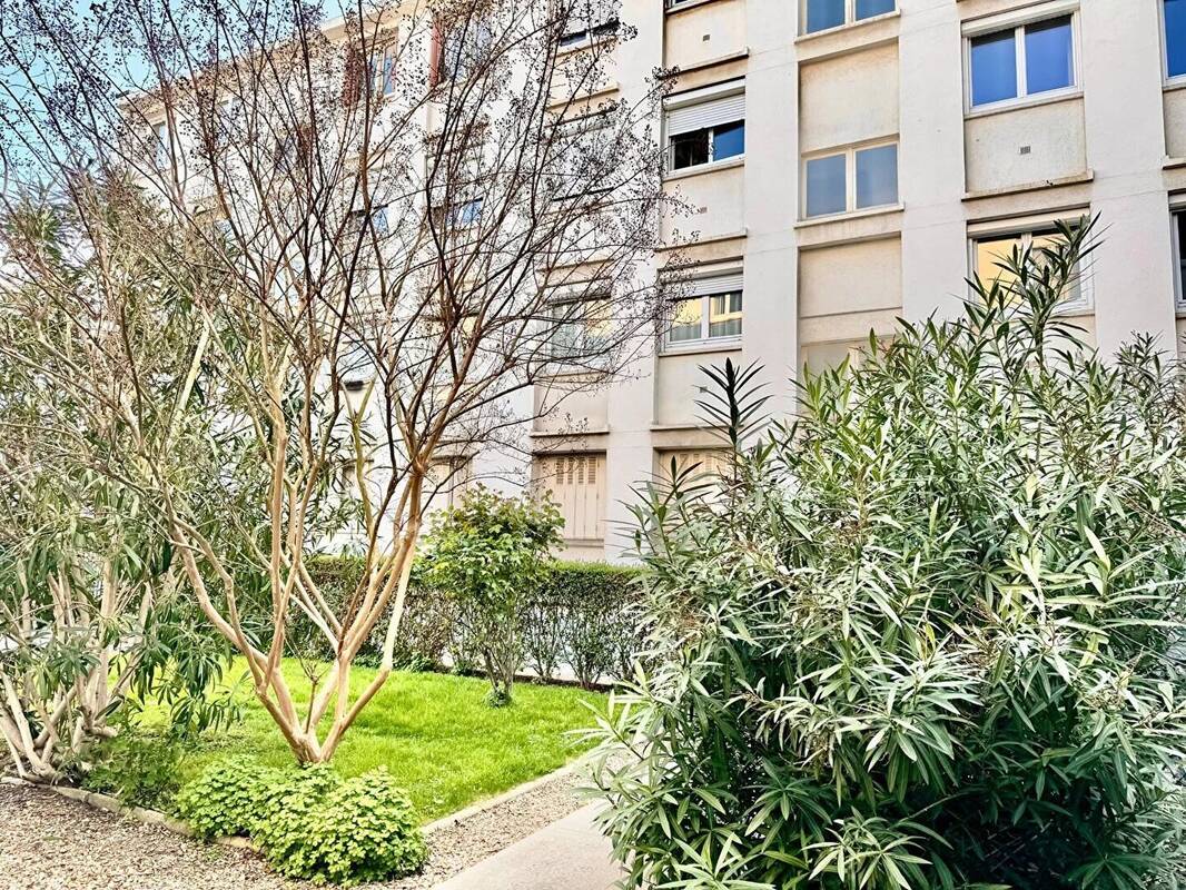 Appartement à BOIS-COLOMBES