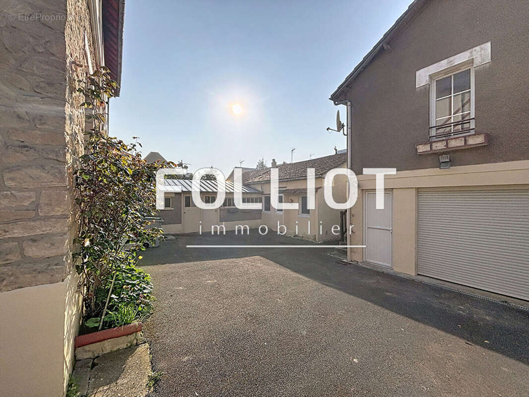 Maison à DIVES-SUR-MER