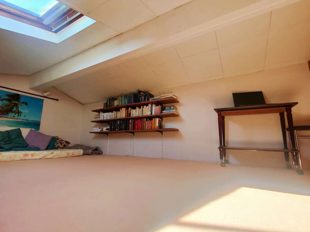 Maison à LIMOURS