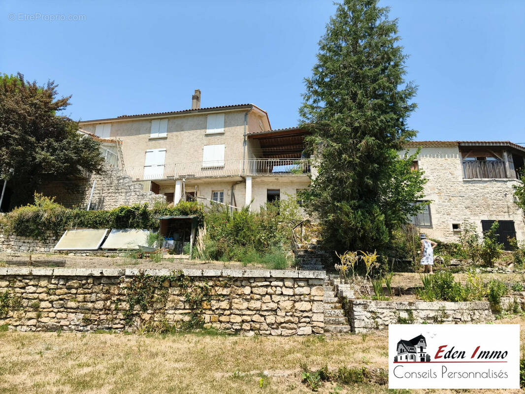 Maison à MOUTHIERS-SUR-BOEME
