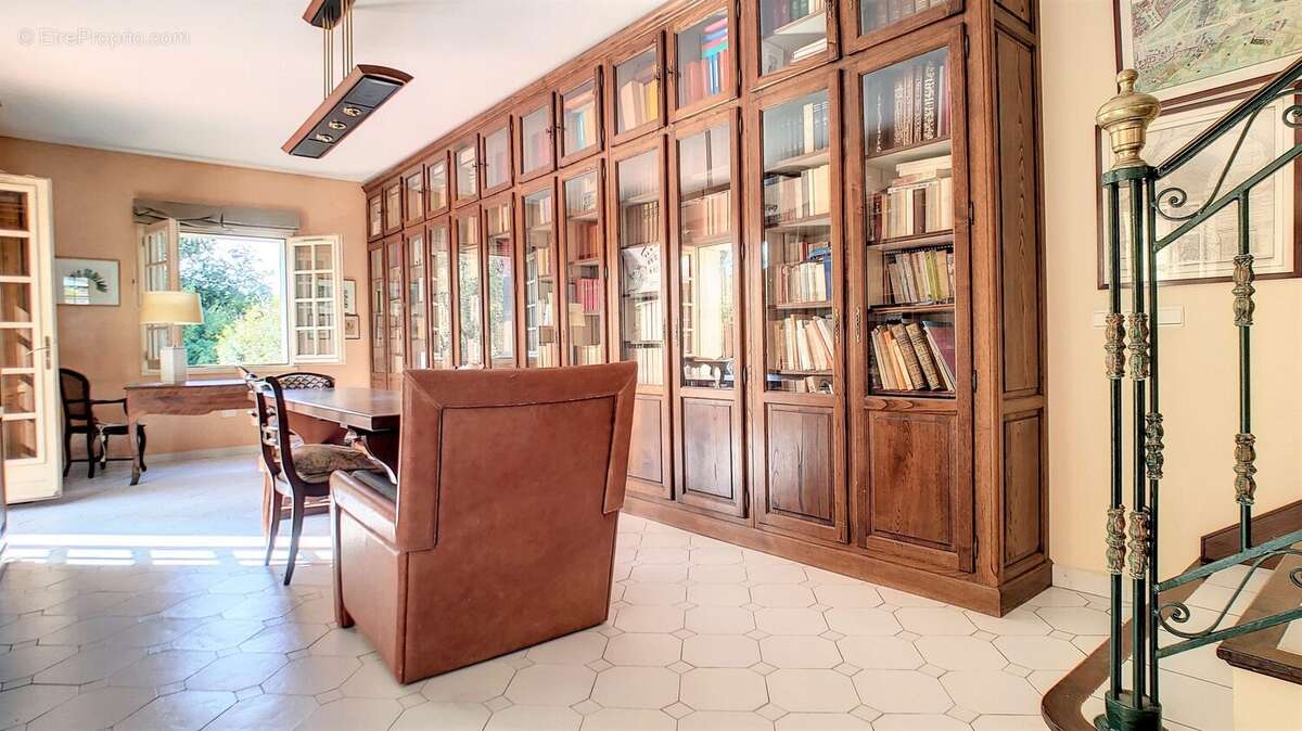 Maison à SIX-FOURS-LES-PLAGES