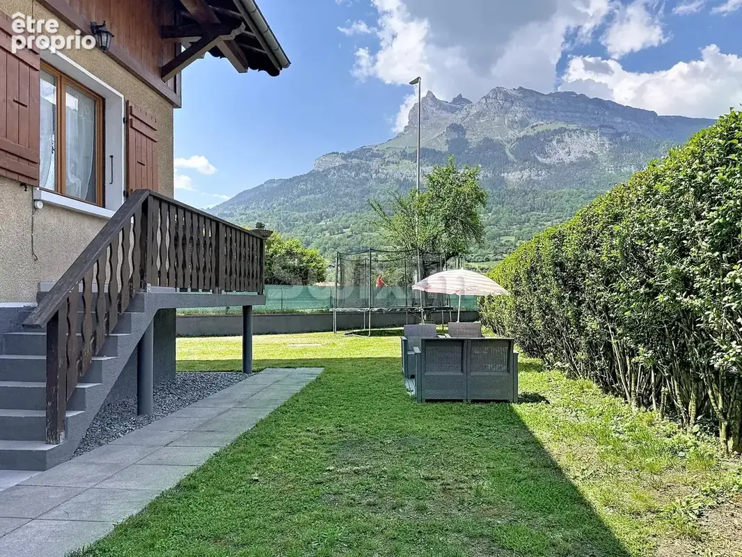 Grande maison à Passy Plaine avec garage et terrain plat - photo 2