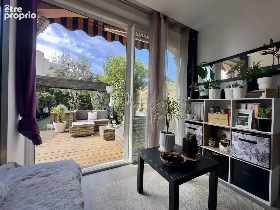 Villeneuve-loubet – studio avec jardin, terrasse & piscine - photo 11