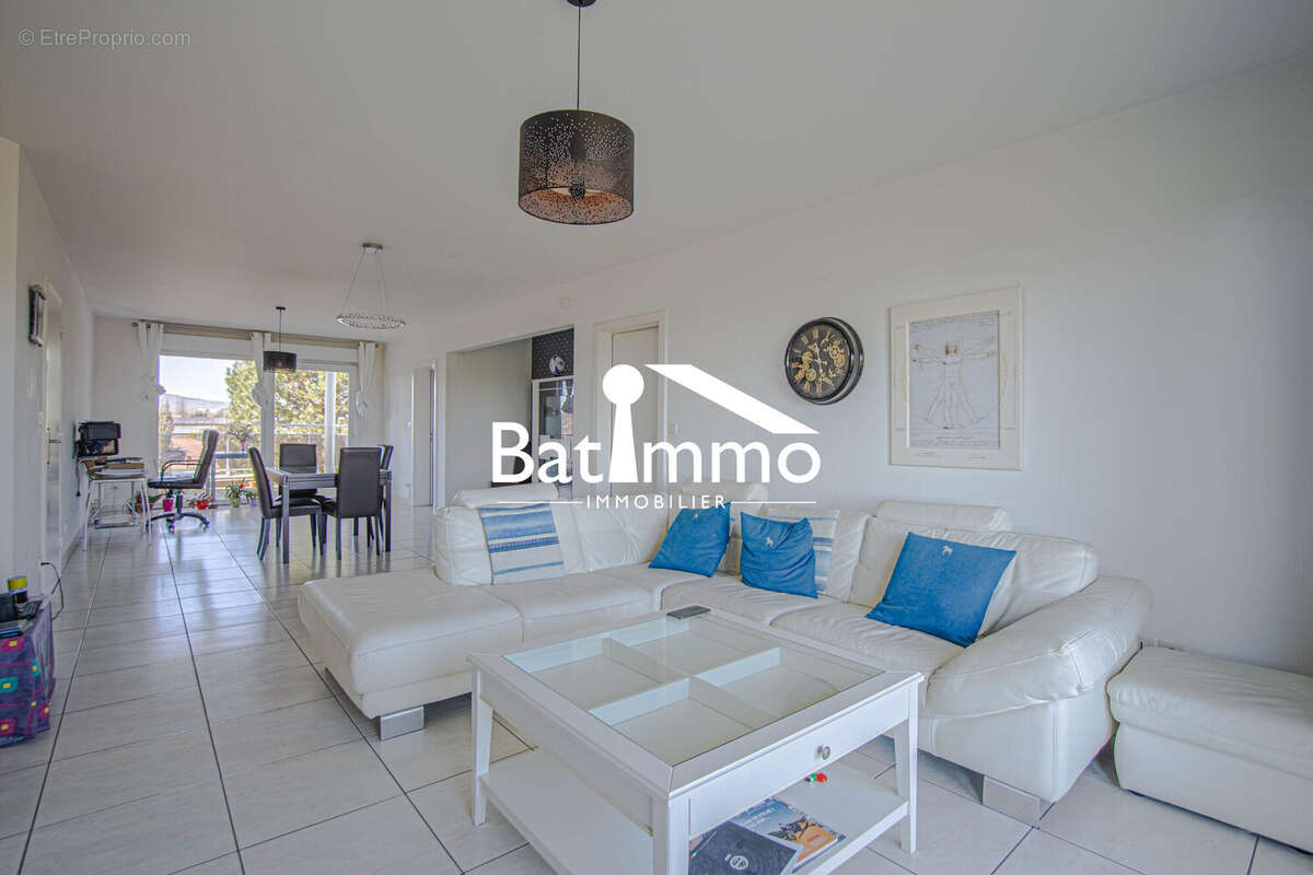 Appartement à MARLY