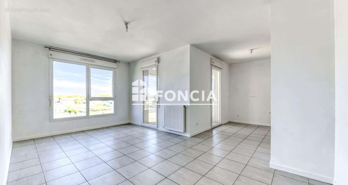 Appartement à VAULX-EN-VELIN