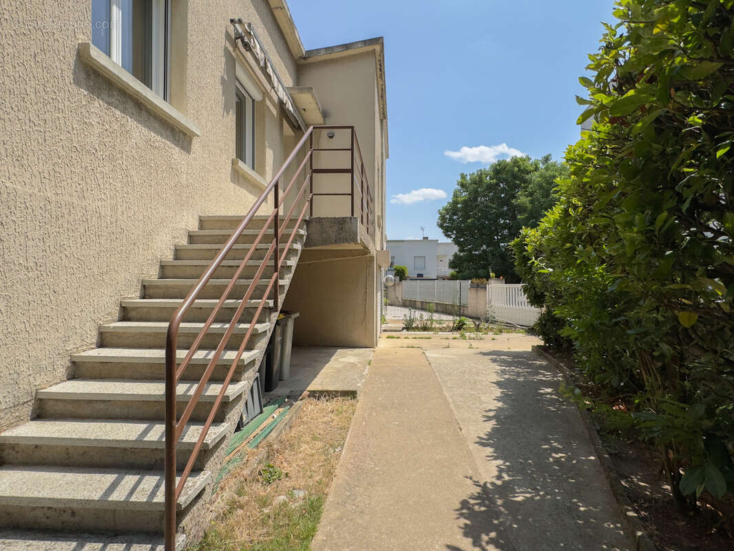 Maison à GUILHERAND-GRANGES