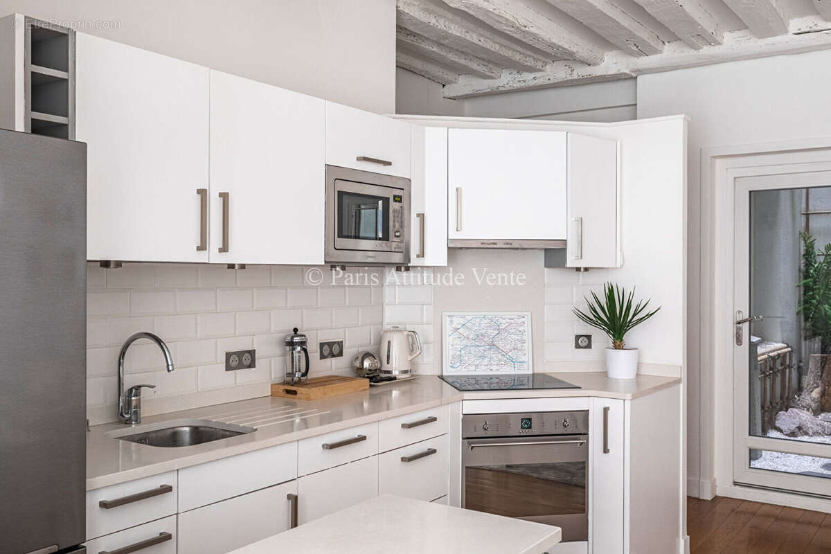 Appartement à PARIS-5E