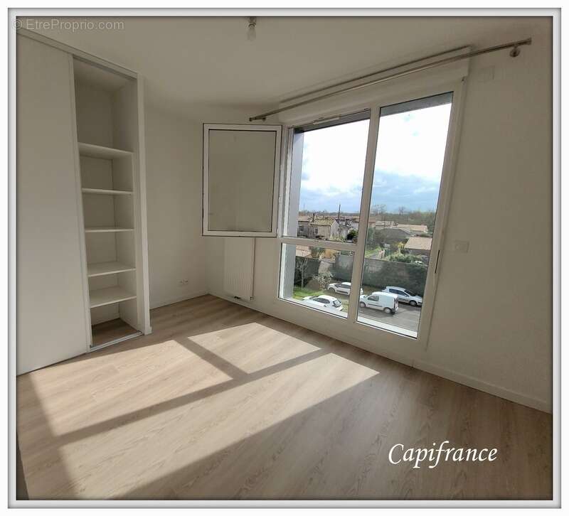 Appartement à VILLENAVE-D'ORNON