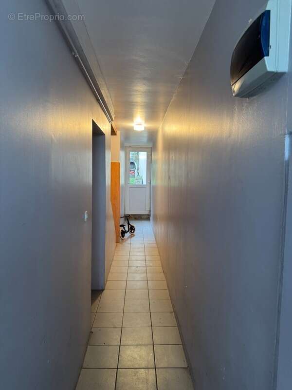 Appartement à MAIZIERES-LES-VIC