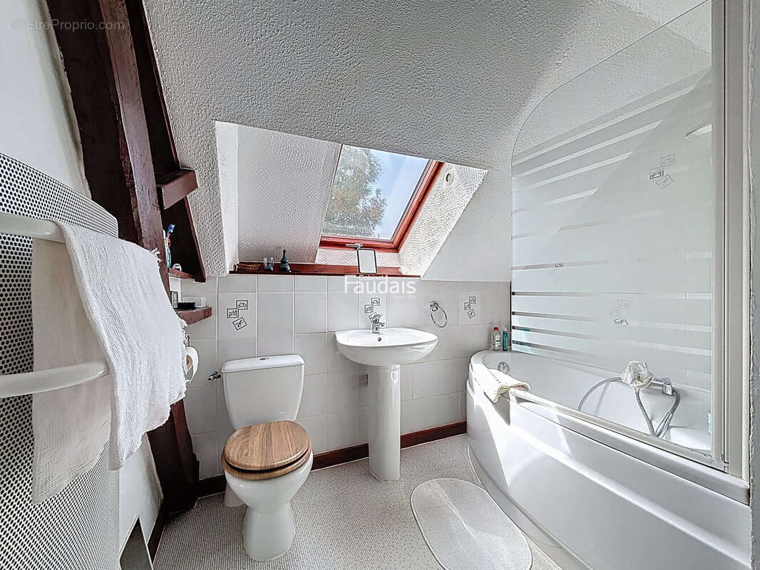 Maison 79 m² à Lison  - photo 9