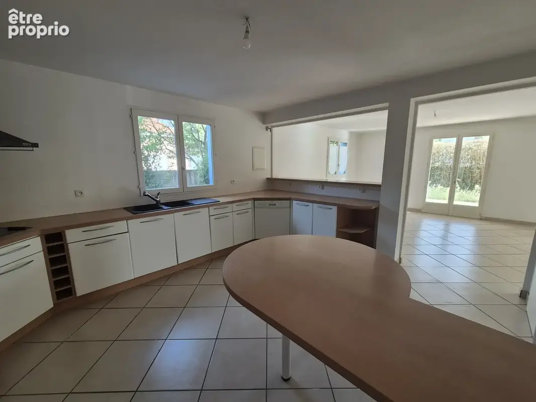 Villa familiale T5 lumineuse à Saint-Simon - photo 9