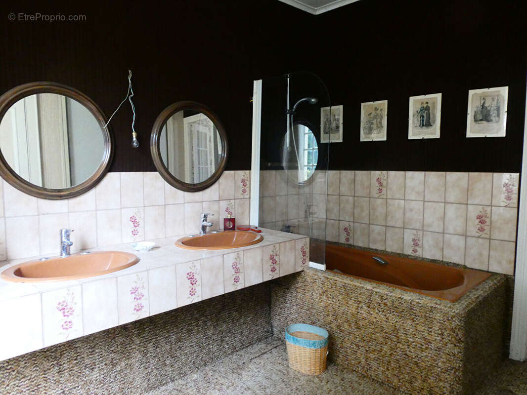 Maison à BEAUMONT-EN-AUGE